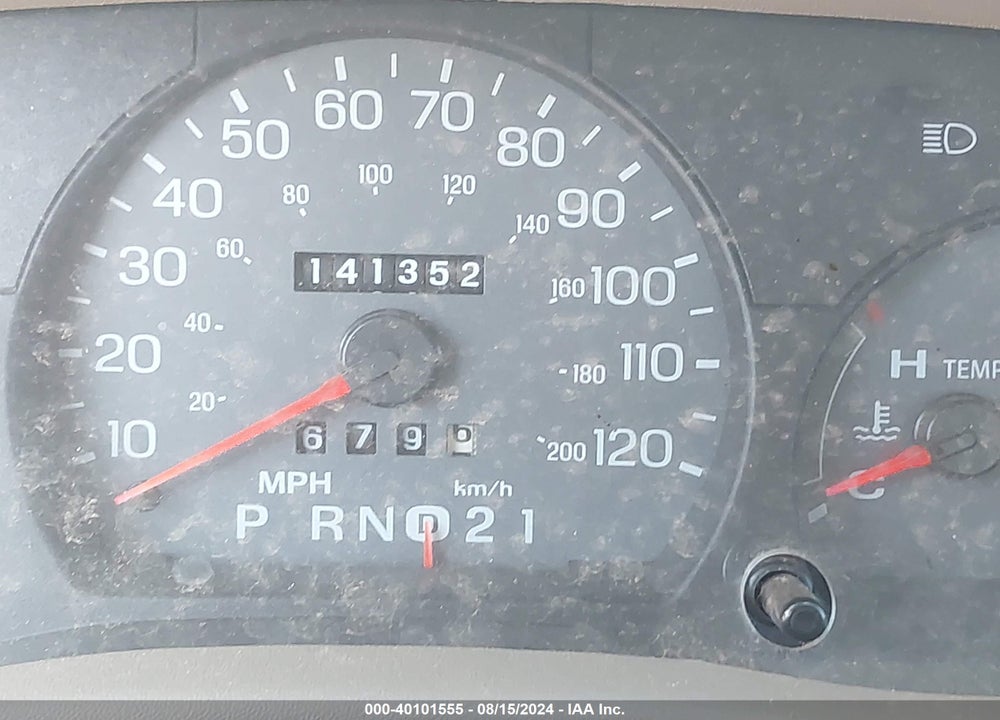 2004 MERCURY GRAND MARQUIS LS VIN: 2MEFM75W44X650542