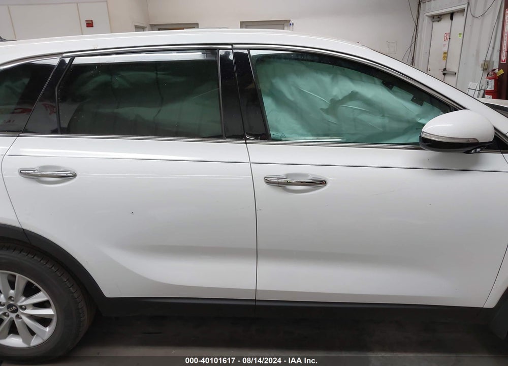 2020 KIA SORENTO 2.4L LX VIN: 5XYPG4A39LG642502
