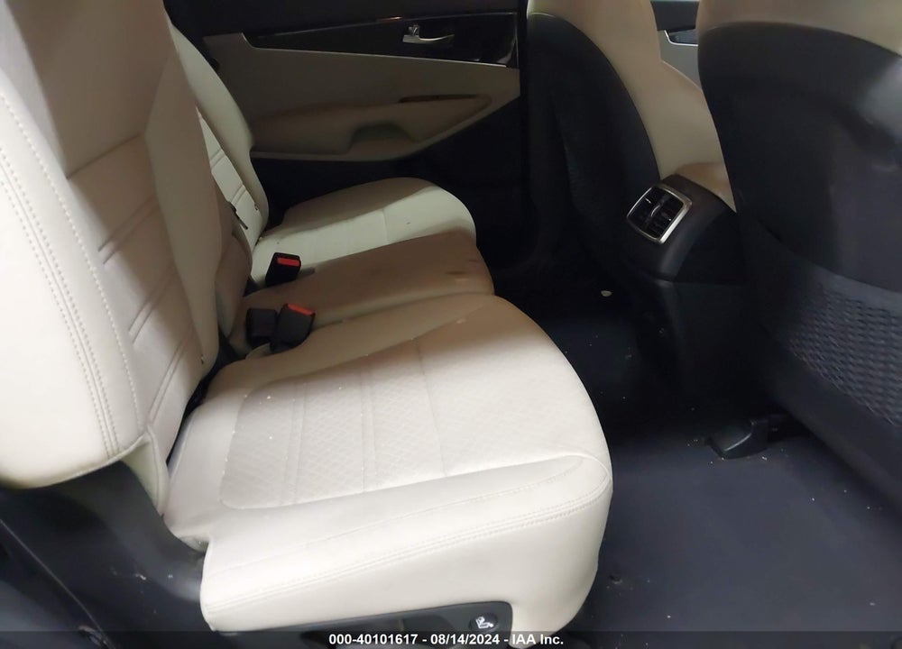 2020 KIA SORENTO 2.4L LX VIN: 5XYPG4A39LG642502