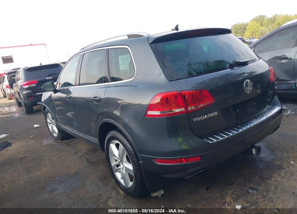 2014 VOLKSWAGEN TOUAREG 3.6L LUX VIN: WVGEF9BP7ED003766