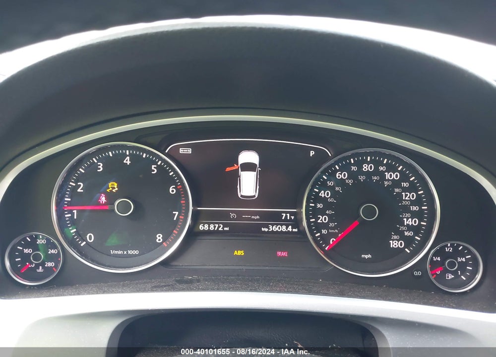 2014 VOLKSWAGEN TOUAREG 3.6L LUX VIN: WVGEF9BP7ED003766