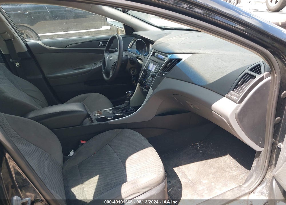 2013 HYUNDAI SONATA GLS VIN: 5NPEB4AC5DH705871