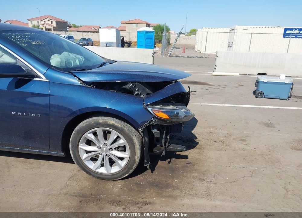 2019 CHEVROLET MALIBU LT VIN: 1G1ZD5ST0KF222739