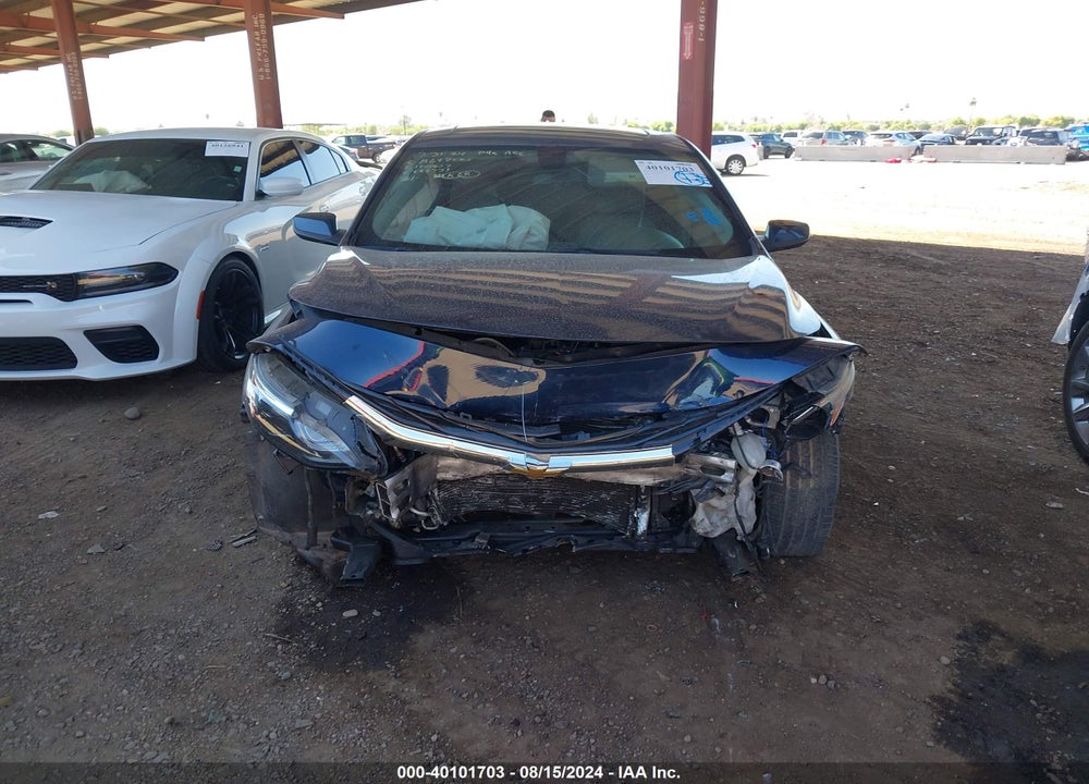 2019 CHEVROLET MALIBU LT VIN: 1G1ZD5ST0KF222739