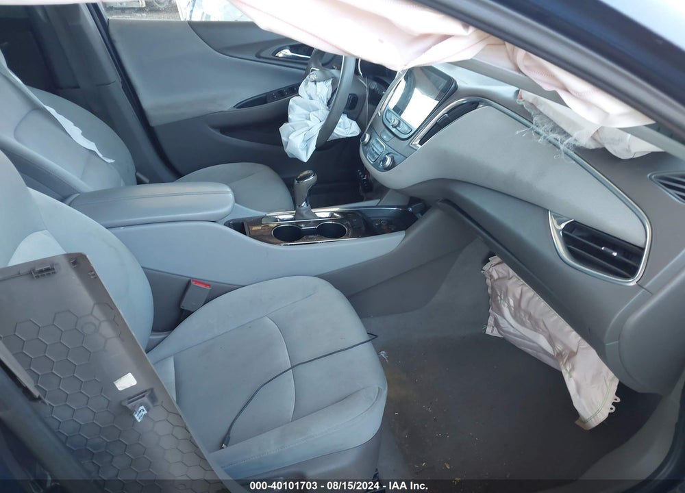 2019 CHEVROLET MALIBU LT VIN: 1G1ZD5ST0KF222739