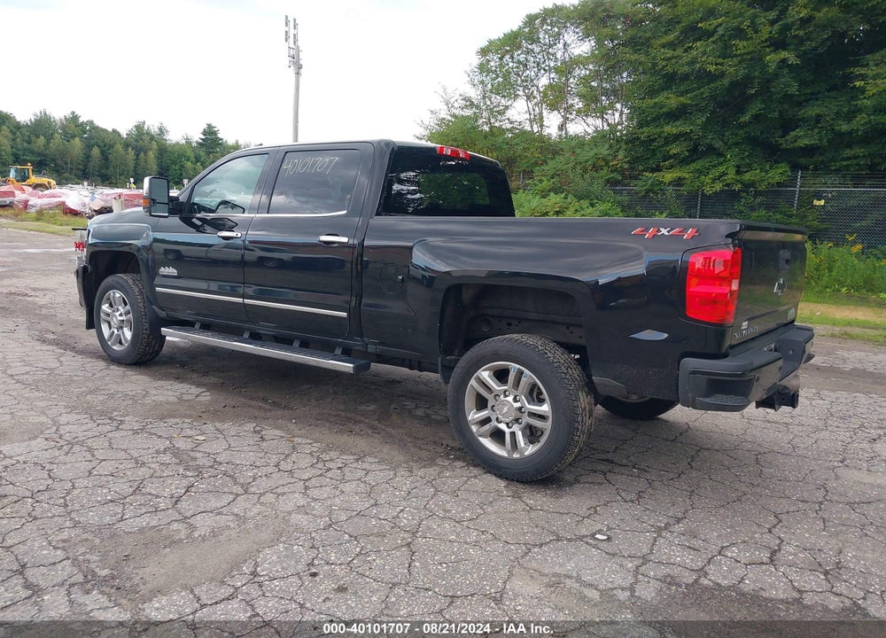 2018 CHEVROLET SILVERADO 2500HD HIGH COUNTRY VIN: 1GC1KXEY0JF100622