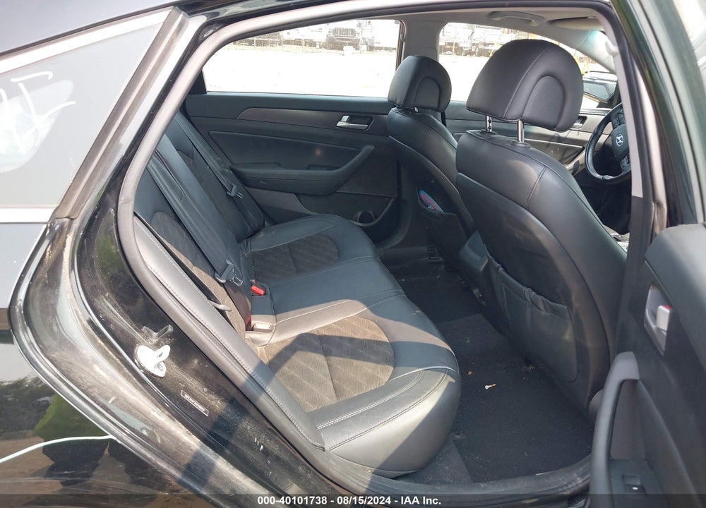 2017 HYUNDAI SONATA SPORT VIN: 5NPE34AF2HH498921