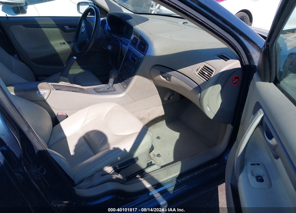 2006 VOLVO S60 2.5T VIN: YV1RS592X62557900