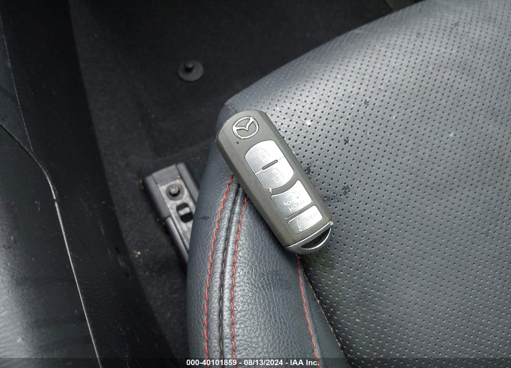 2014 MAZDA 3 S GRAND TOURING VIN: JM1BM1W33E1208928