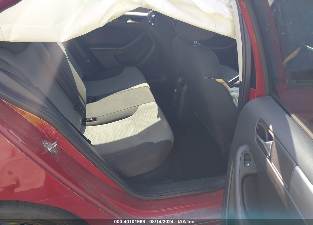 2018 VOLKSWAGEN JETTA 1.4T S VIN: 3VW2B7AJ8JM203894