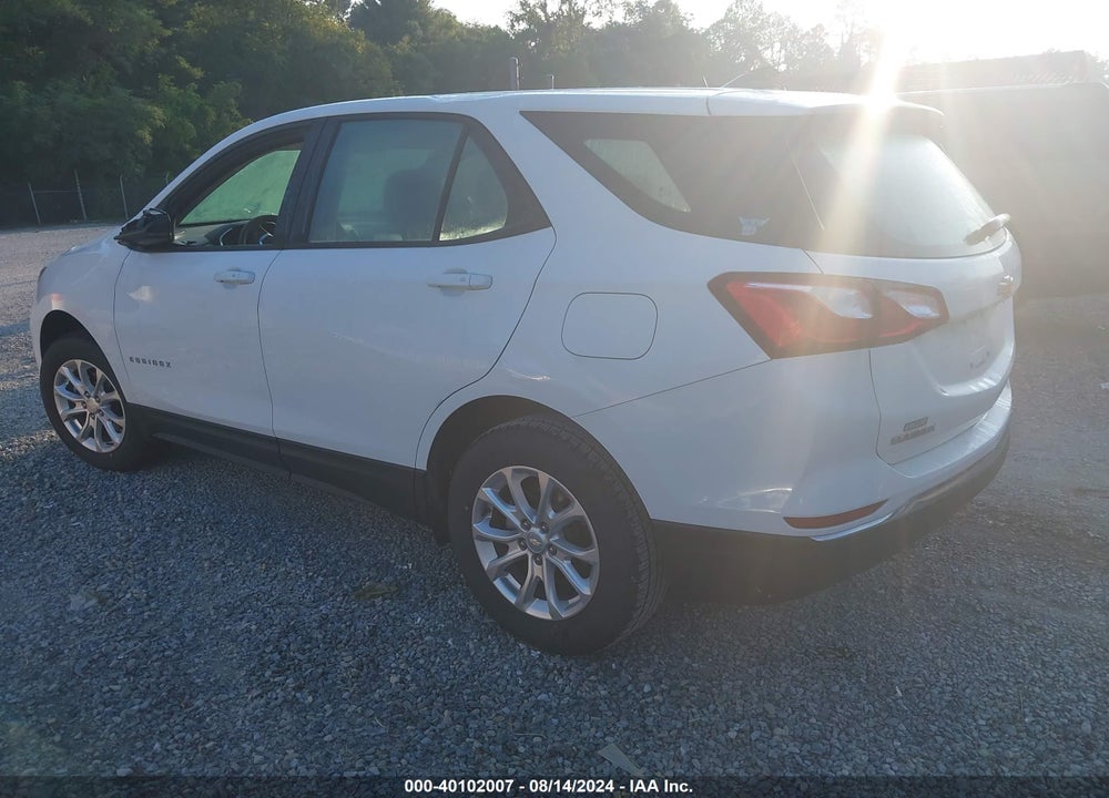 2018 CHEVROLET EQUINOX LS VIN: 2GNAXREV5J6294567