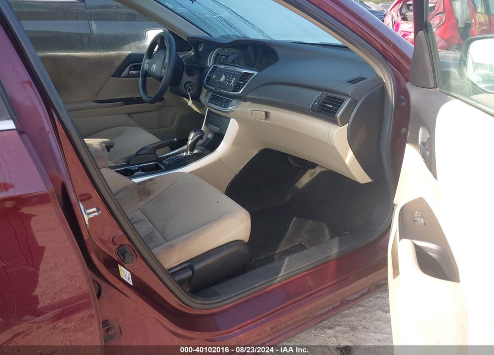 2013 HONDA ACCORD LX VIN: 1HGCR2F32DA081956