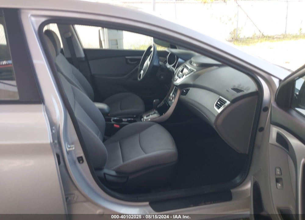 2011 HYUNDAI ELANTRA GLS VIN: 5NPDH4AE7BH026029