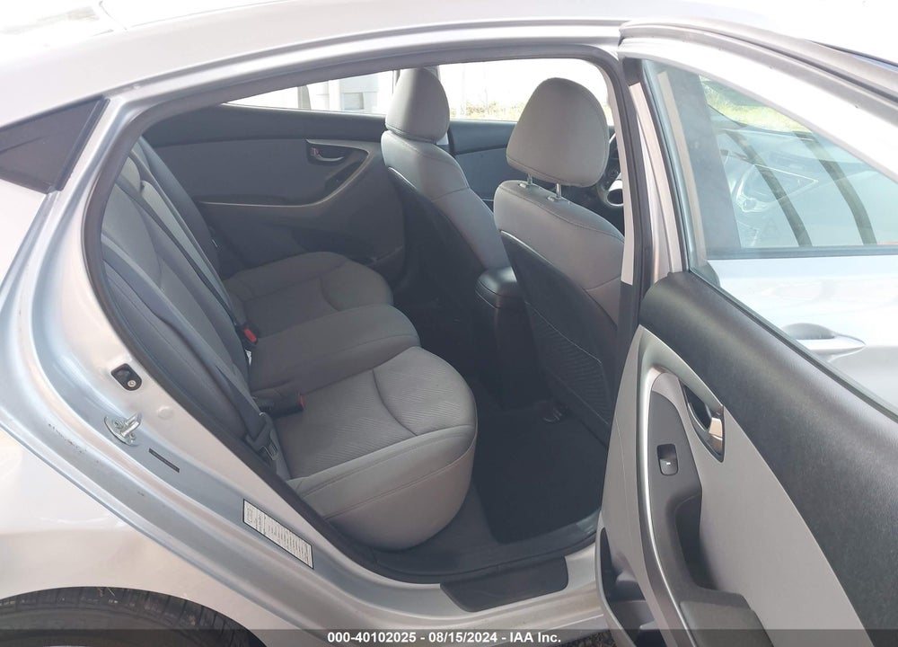 2011 HYUNDAI ELANTRA GLS VIN: 5NPDH4AE7BH026029