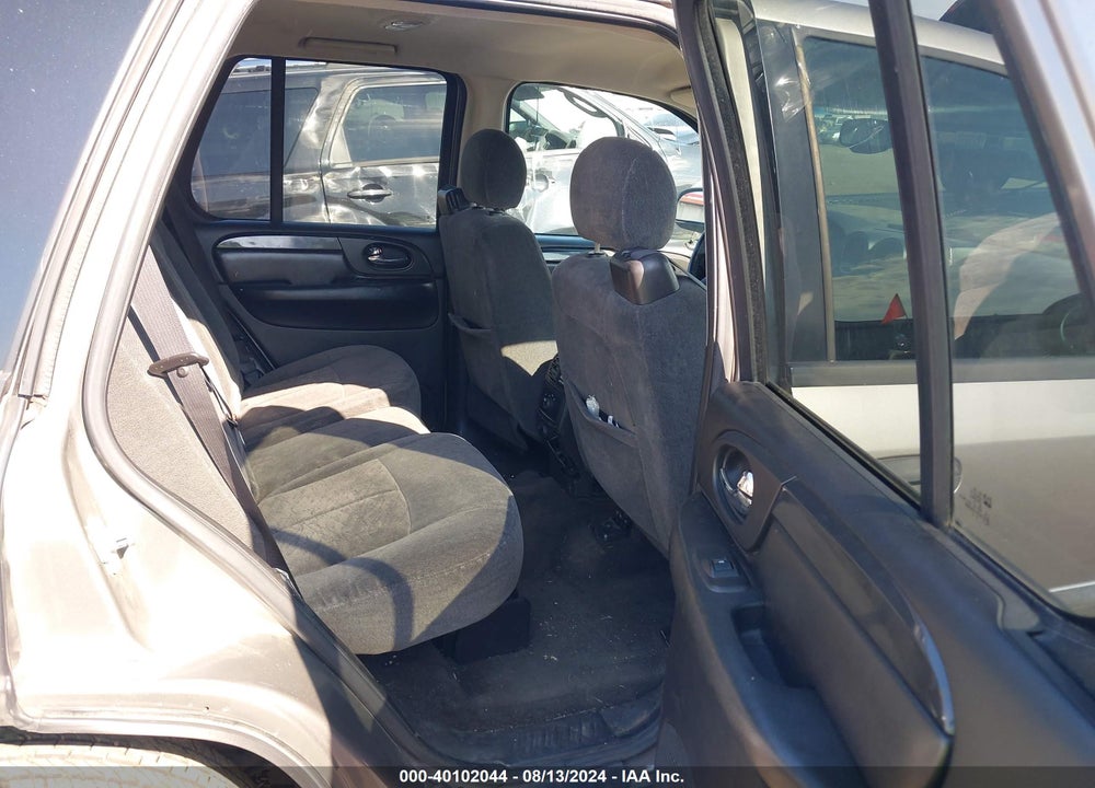 2006 GMC ENVOY SLE VIN: 1GKDT13S262327304