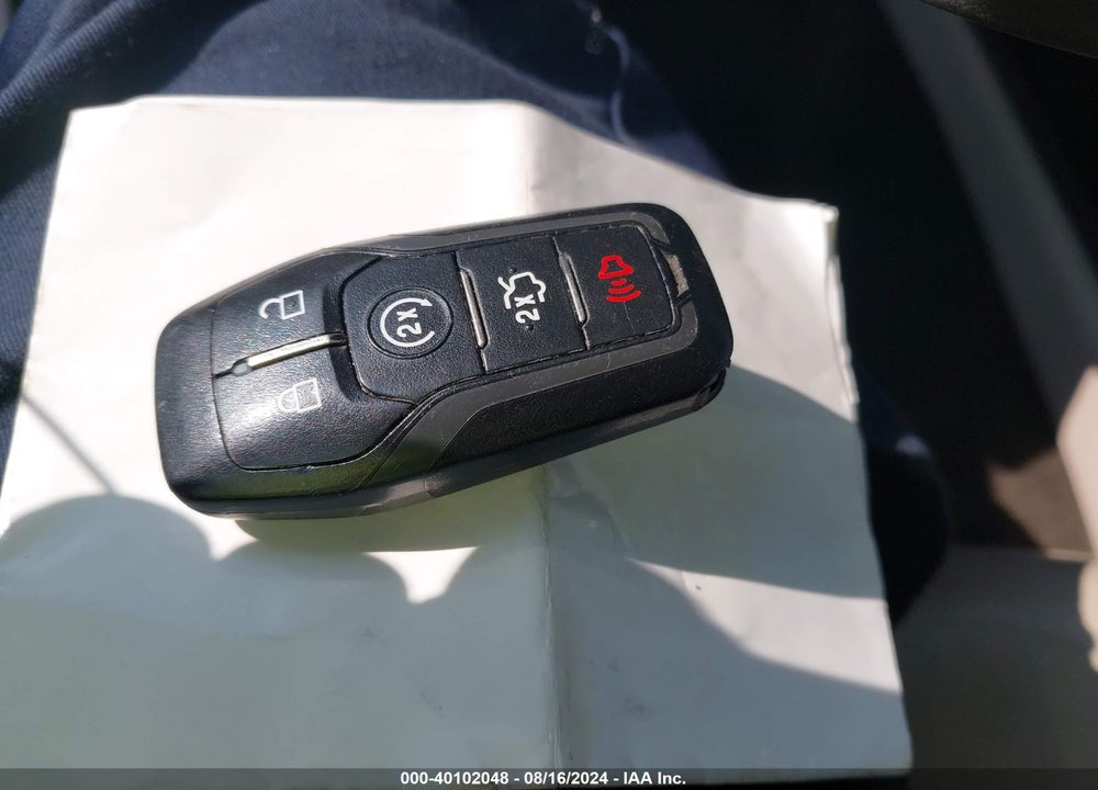 2016 LINCOLN MKZ HYBRID VIN: 3LN6L2LU2GR610385