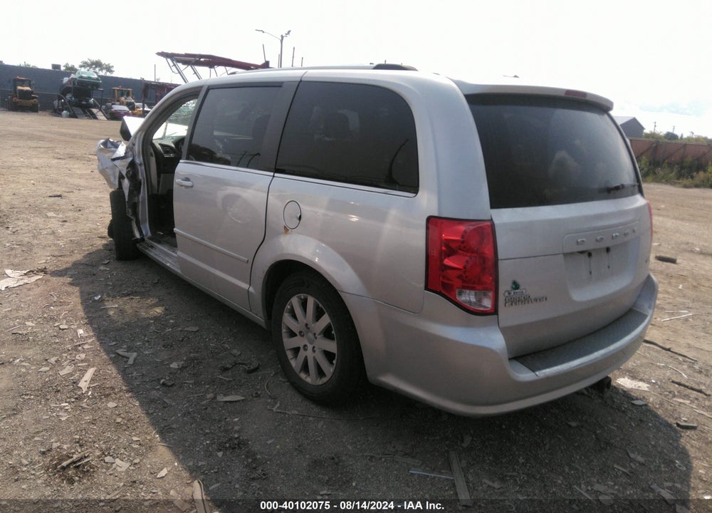 2011 DODGE GRAND CARAVAN CREW VIN: 2D4RN5DG8BR654804