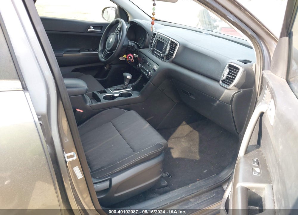 2017 KIA SPORTAGE LX VIN: KNDPMCAC6H7274884