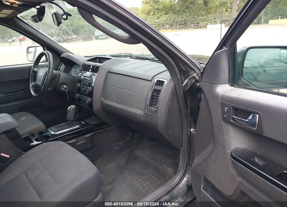 2011 FORD ESCAPE XLT VIN: 1FMCU9DGXBKA42983