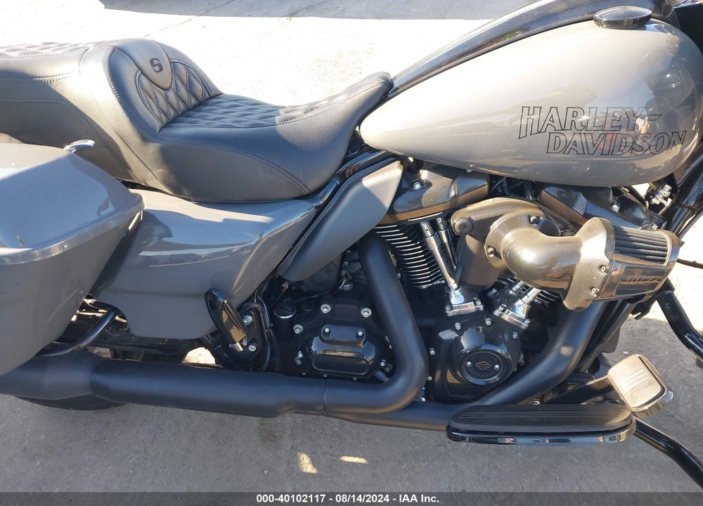 2022 HARLEY-DAVIDSON FLTRXST VIN: 1HD1ACL24NB660178