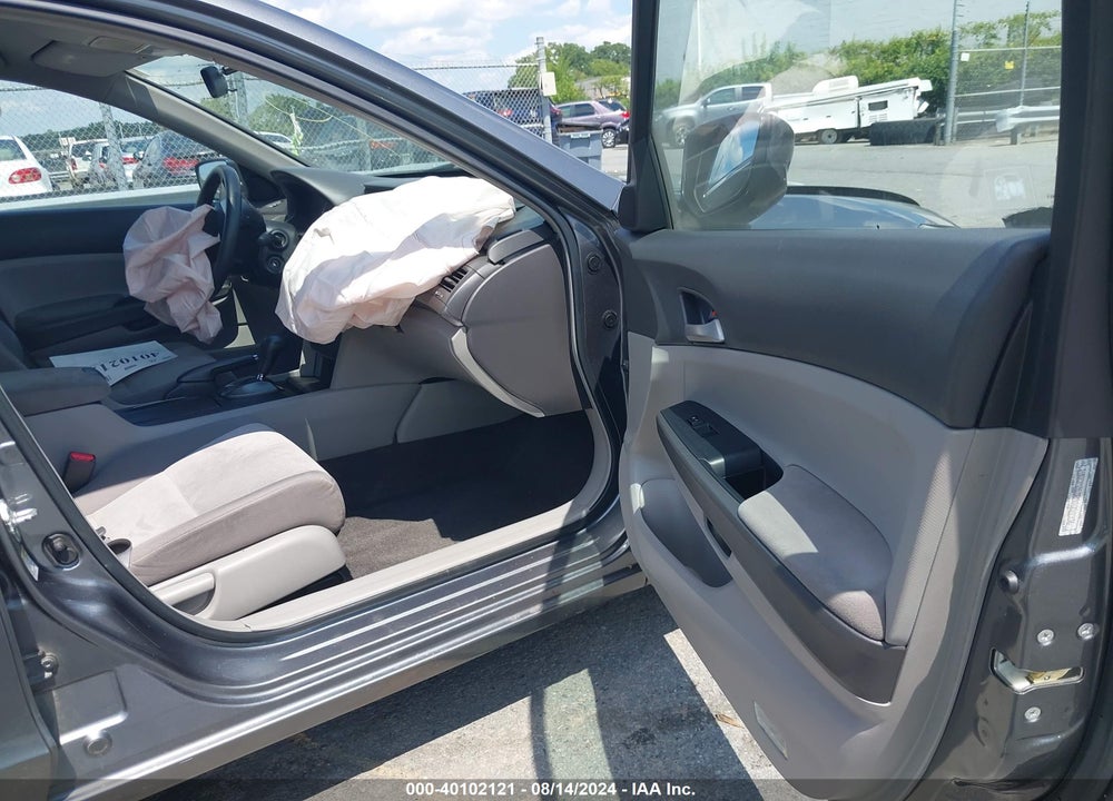 2009 HONDA ACCORD 2.4 LX VIN: 1HGCP26389A054936