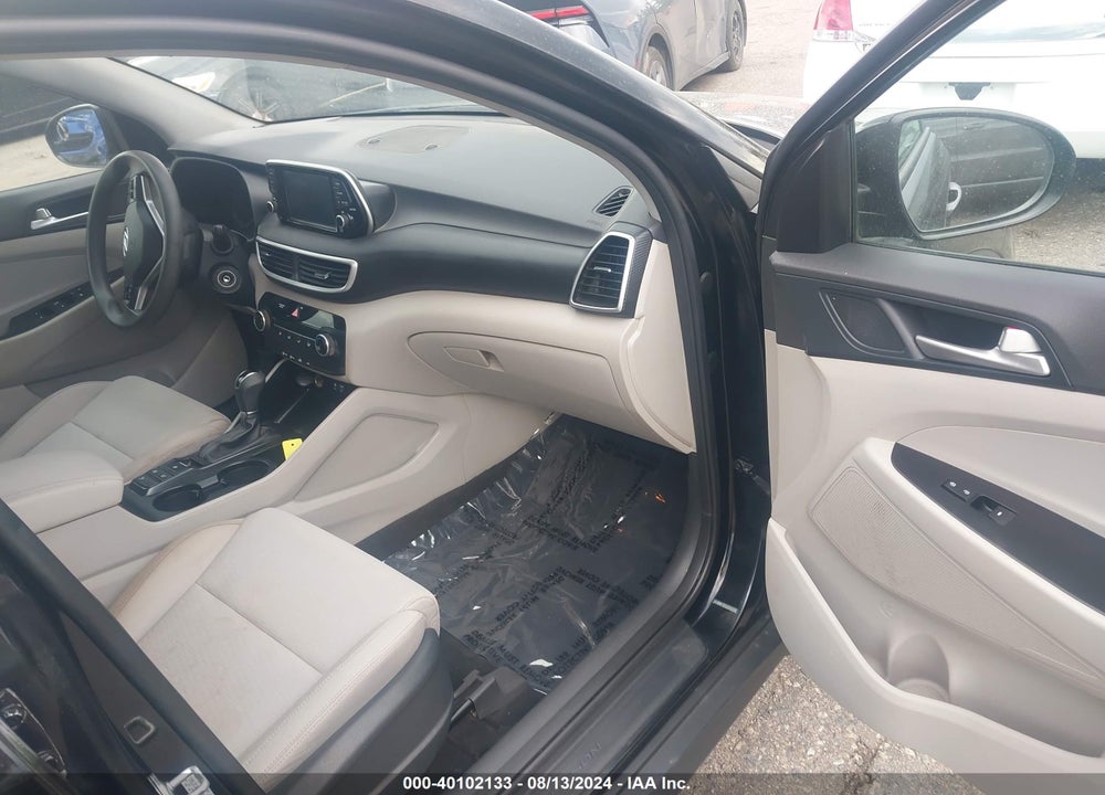 2021 HYUNDAI TUCSON SE VIN: KM8J2CA44MU326296
