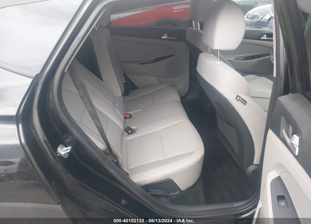 2021 HYUNDAI TUCSON SE VIN: KM8J2CA44MU326296