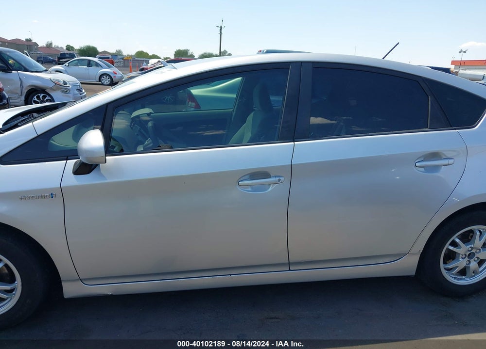 2010 TOYOTA PRIUS III VIN: JTDKN3DU4A1228670