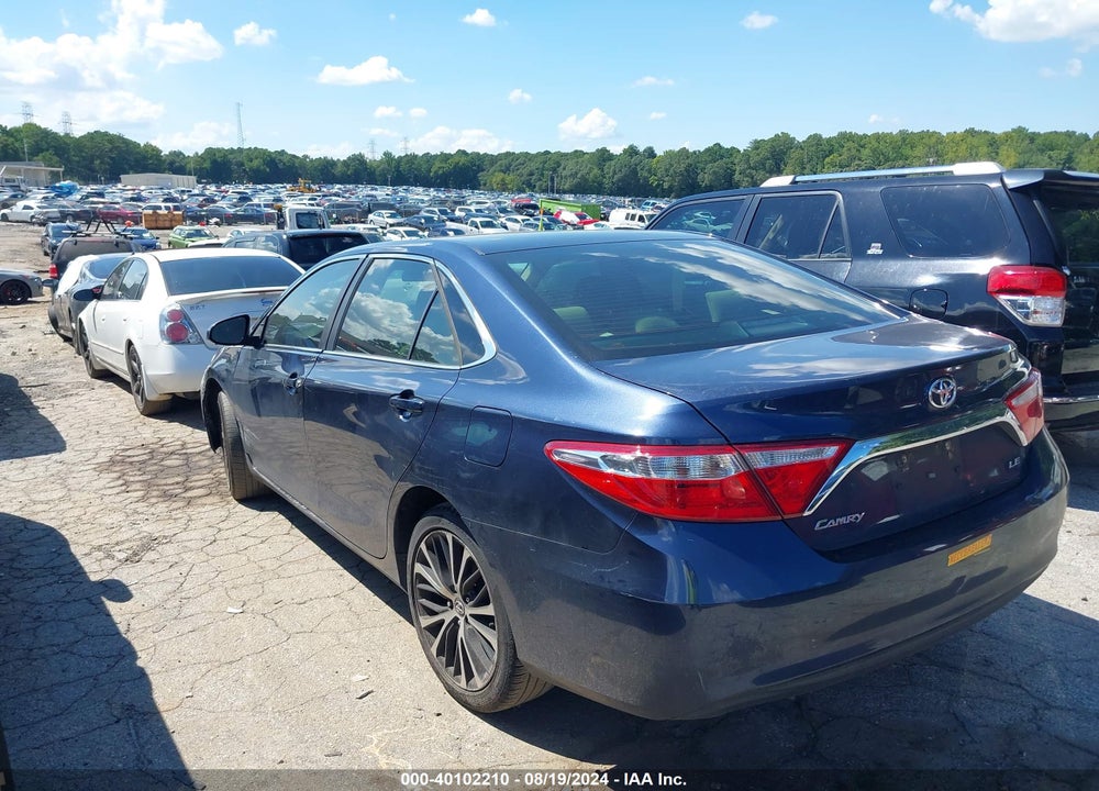 2017 TOYOTA CAMRY LE VIN: 4T1BF1FK5HU727866