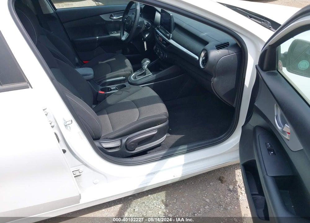 2022 KIA FORTE LXS VIN: 3KPF24ADXNE433255