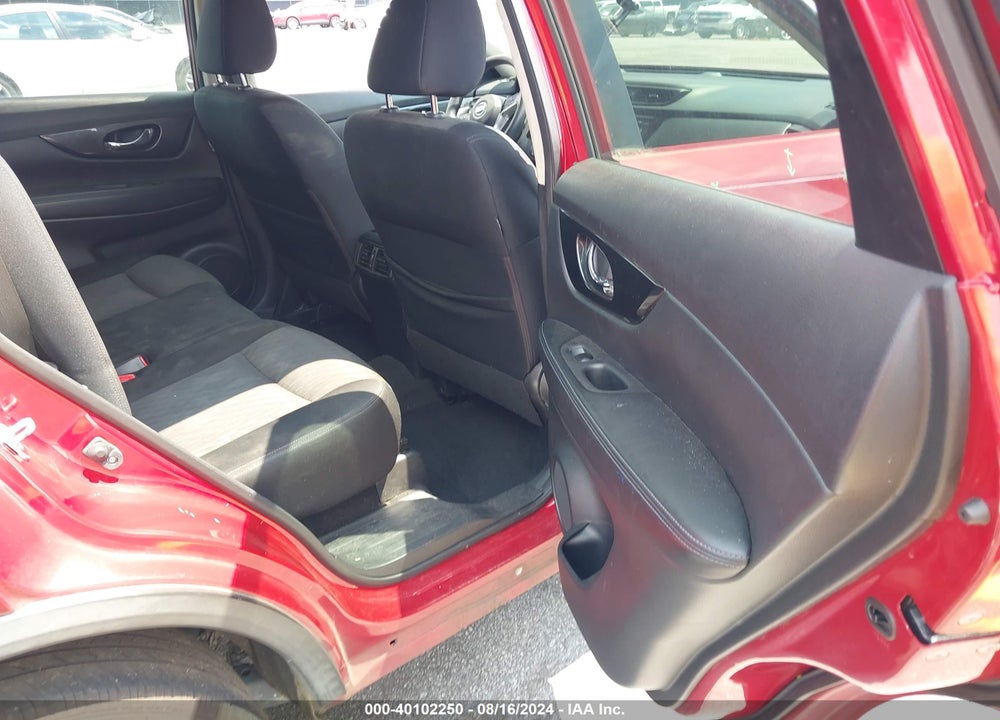 2017 NISSAN ROGUE S VIN: JN8AT2MT9HW390945