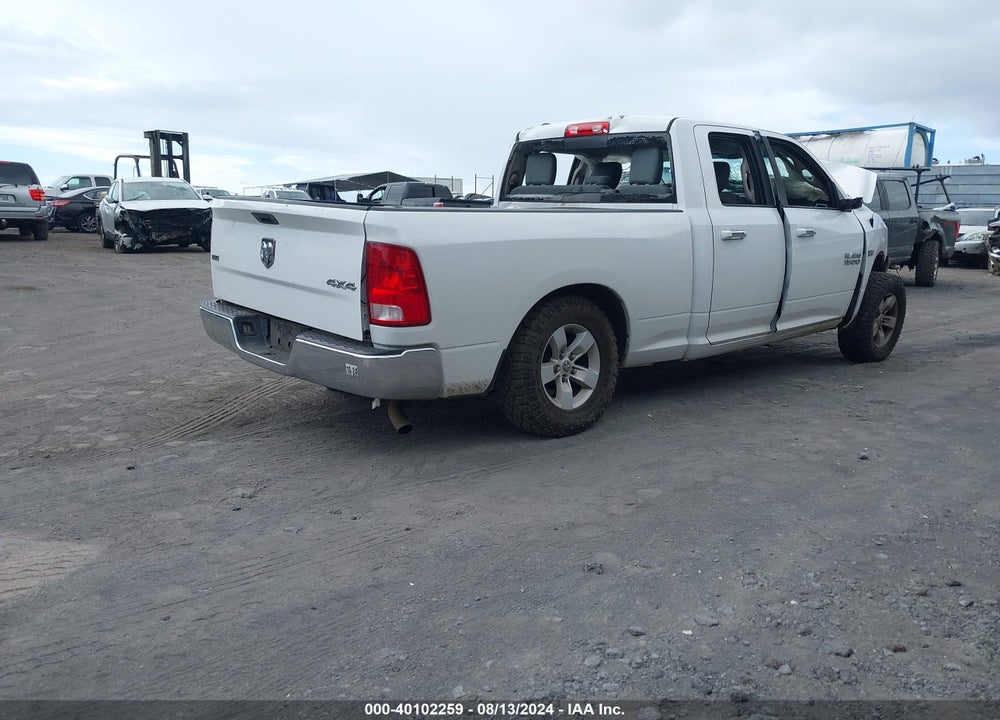 2016 RAM 1500 SLT VIN: 1C6RR7GT6GS229116