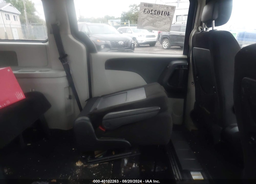 2012 DODGE GRAND CARAVAN SXT VIN: 2C4RDGCG2CR295383