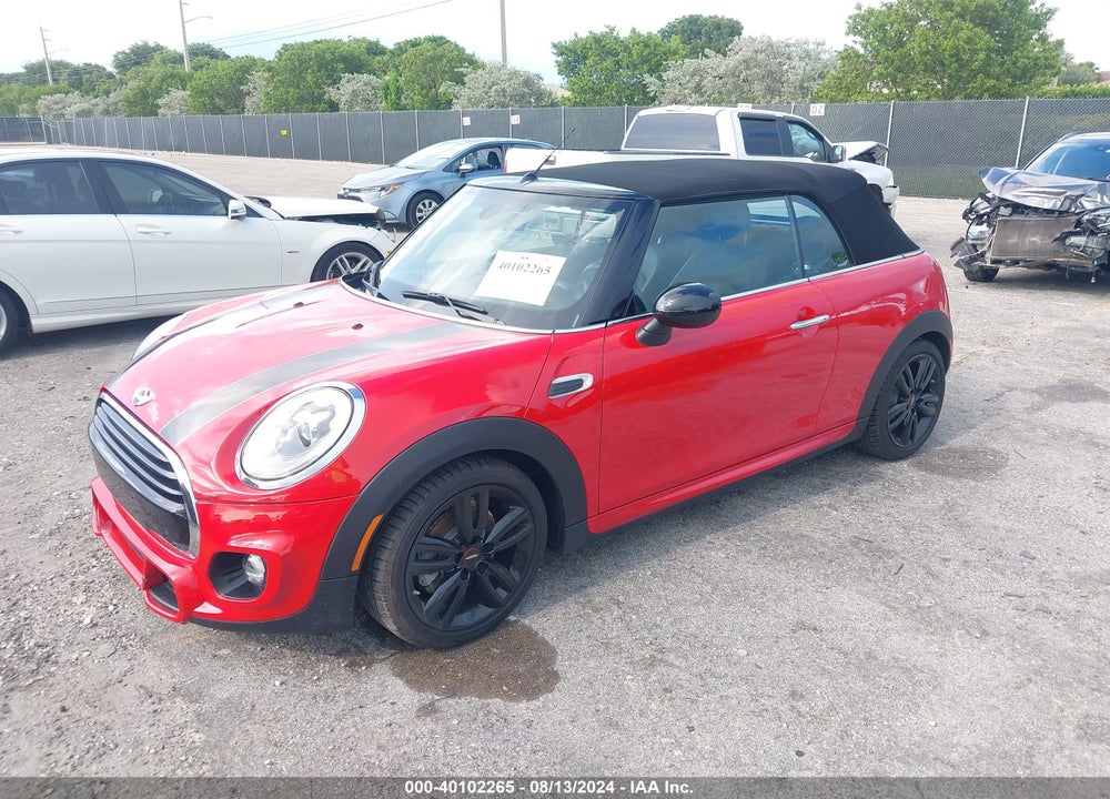 2018 MINI CONVERTIBLE COOPER VIN: WMWWG5C52J3D01301