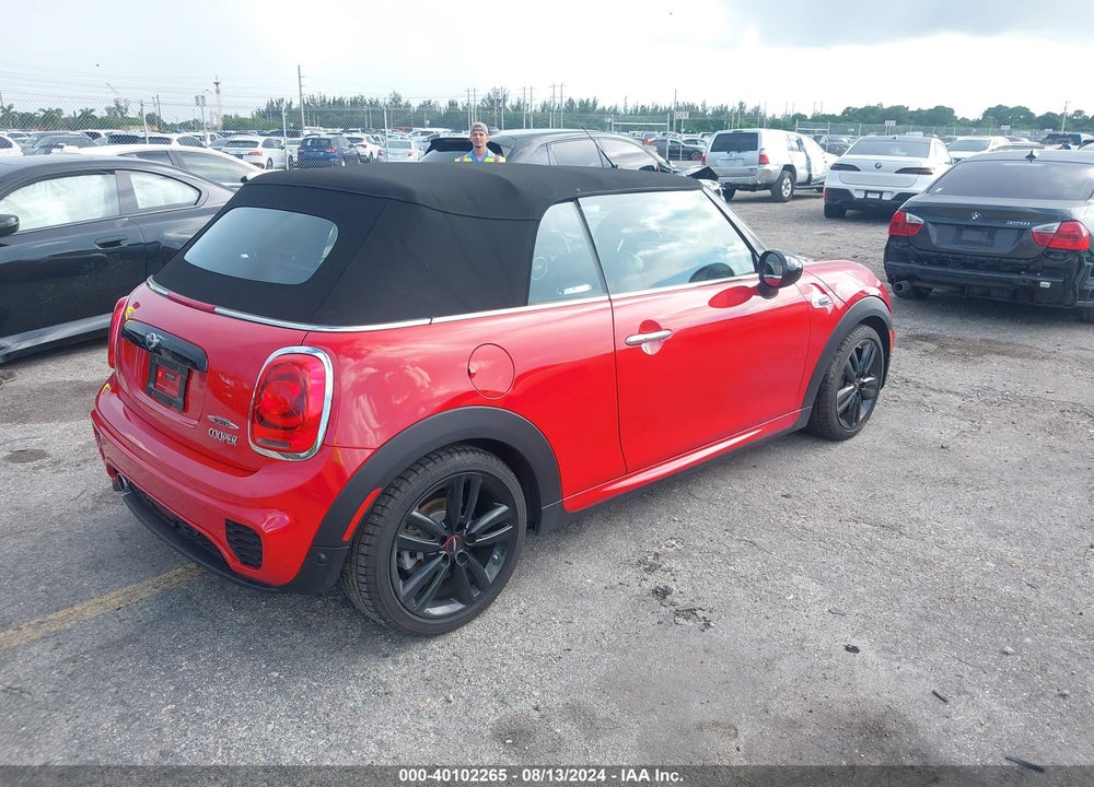 2018 MINI CONVERTIBLE COOPER VIN: WMWWG5C52J3D01301