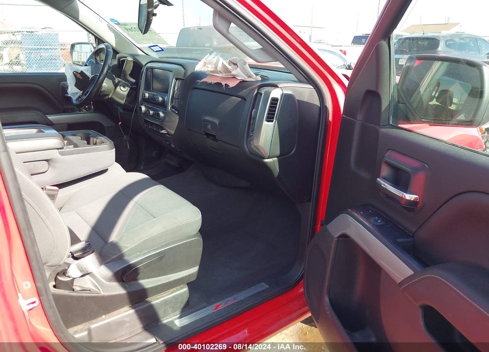 2018 CHEVROLET SILVERADO 1500 2LT VIN: 3GCUKRECXJG599828
