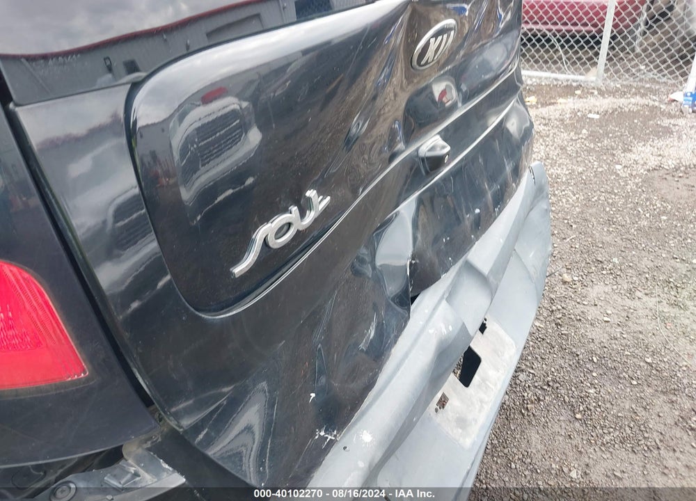 2015 KIA SOUL + AUTOMATIC VIN: KNDJP3A58F7113187