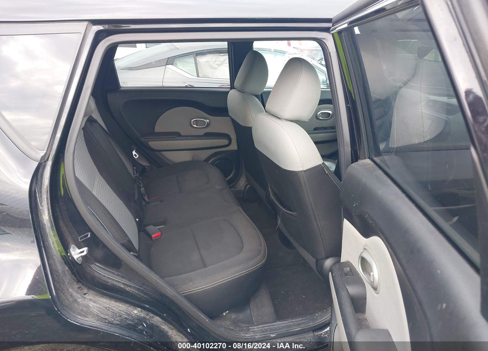 2015 KIA SOUL + AUTOMATIC VIN: KNDJP3A58F7113187