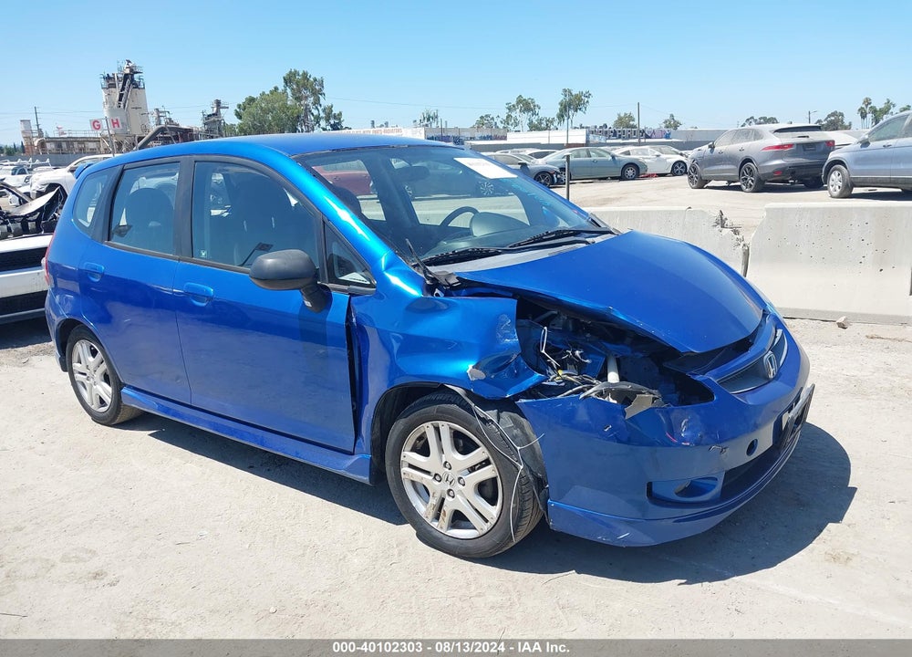 2007 HONDA FIT VIN: JHMGD38647S011447