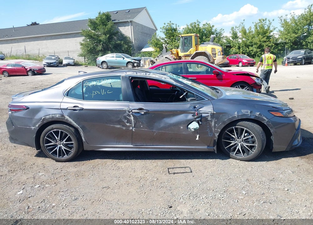 2022 TOYOTA CAMRY VIN: 4T1T11BK6NU060262