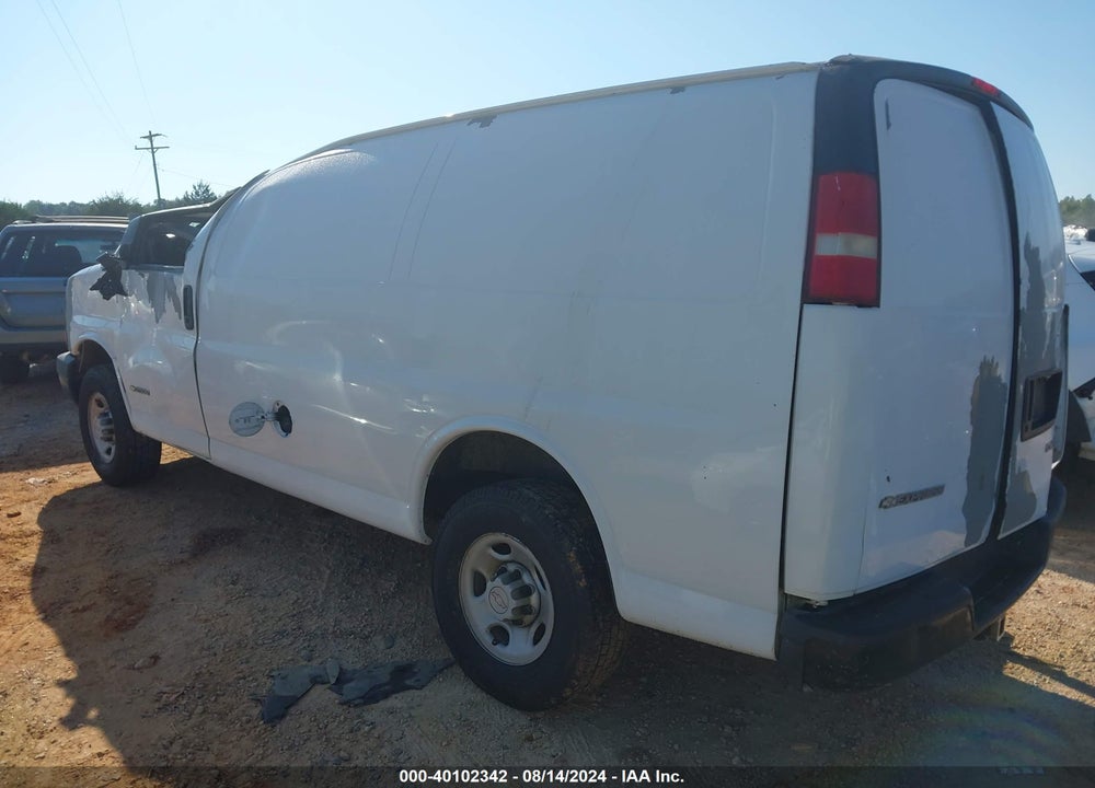 2006 CHEVROLET EXPRESS WORK VAN VIN: 1GCGG25V261221306