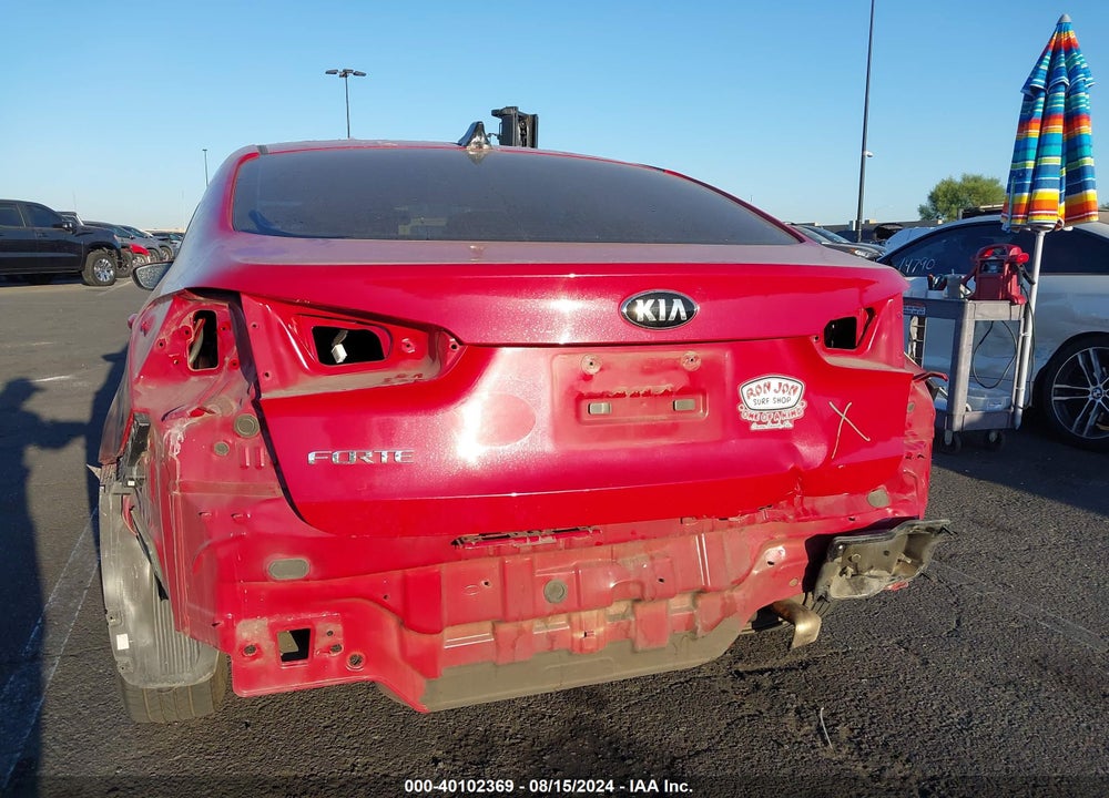 2016 KIA FORTE LX VIN: KNAFK4A62G5579632