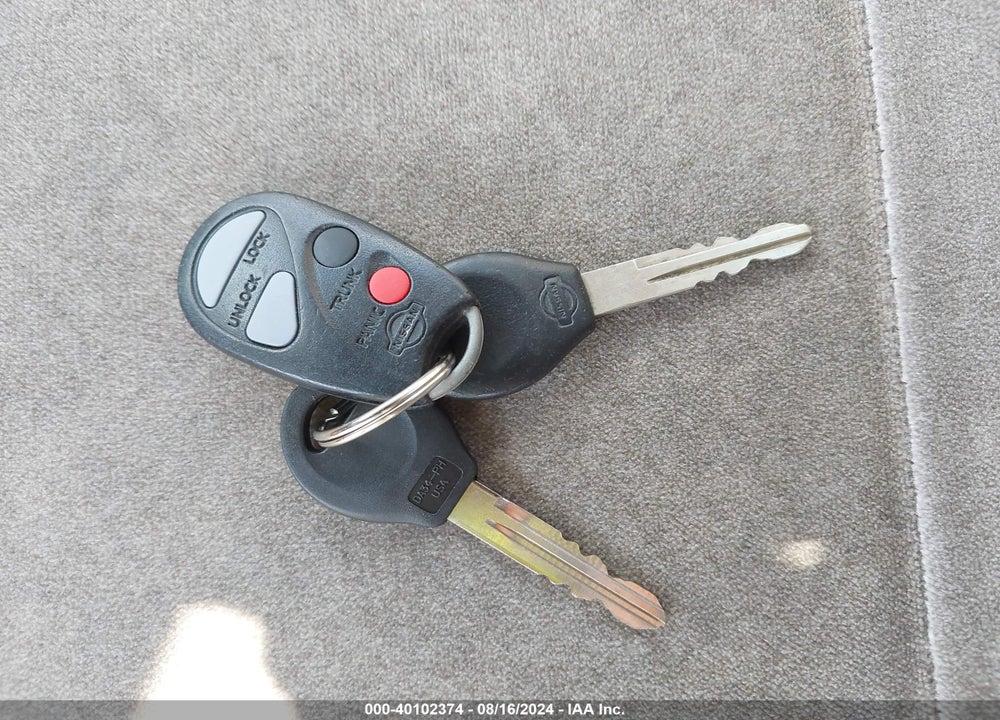 2002 NISSAN SENTRA GXE VIN: 3N1CB51D82L678753