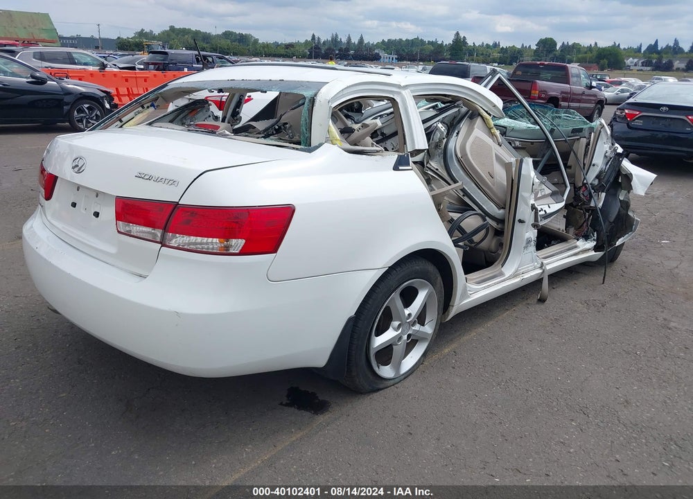 2008 HYUNDAI SONATA LIMITED/SE VIN: 5NPEU46CX8H331461