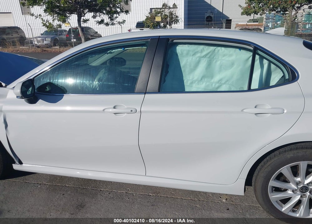 2024 TOYOTA CAMRY LE VIN: 4T1C11AK8RU235568