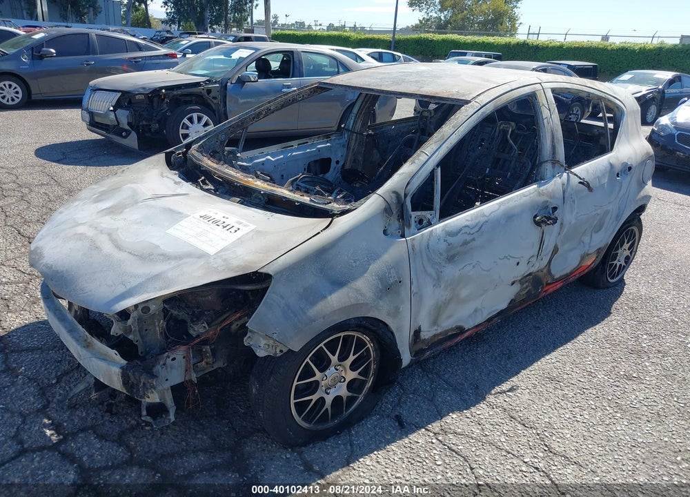 2012 TOYOTA PRIUS C THREE VIN: JTDKDTB38C1010084