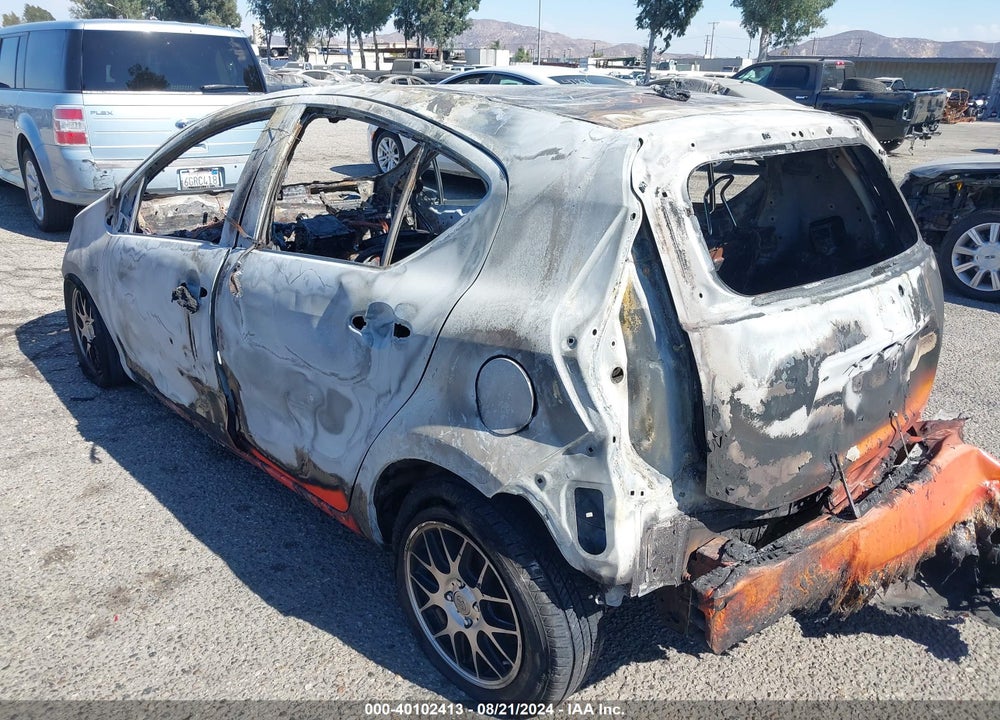 2012 TOYOTA PRIUS C THREE VIN: JTDKDTB38C1010084