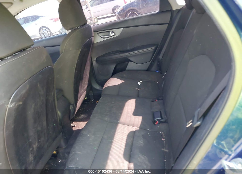 2019 KIA FORTE LXS VIN: 3KPF24AD4KE096531