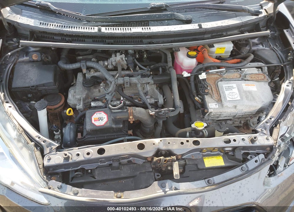 2015 TOYOTA PRIUS C TWO VIN: JTDKDTB34F1580488
