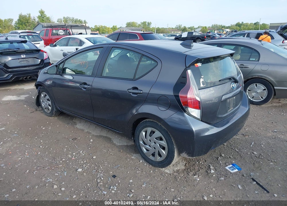 2015 TOYOTA PRIUS C TWO VIN: JTDKDTB34F1580488